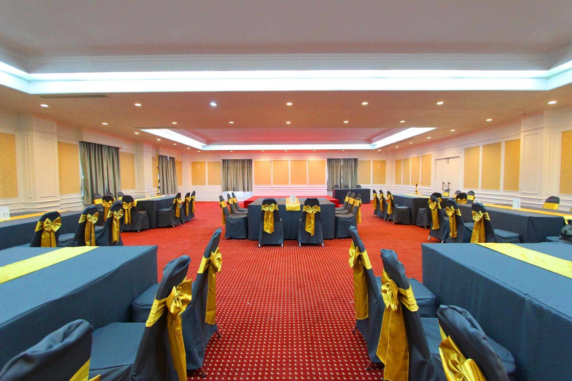 Pooh Beach Resort & Spa Jomtien Beach Esterno foto